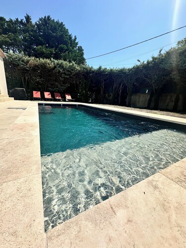 Bastida Provença with private pool