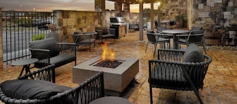 Towneplace Suites By Marriott Locust Grove