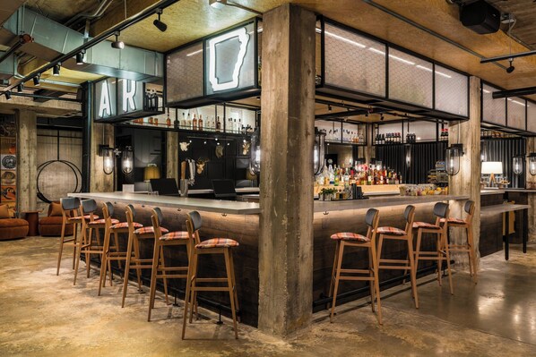 Bar (on property) - Moxy Fayetteville (Fayetteville)