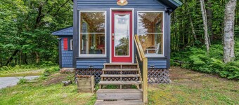 Walk to Trails & Village +Pets - Highland Cabin