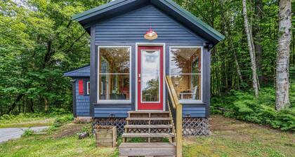 Walk to Trails & Village +Pets - Highland Cabin
