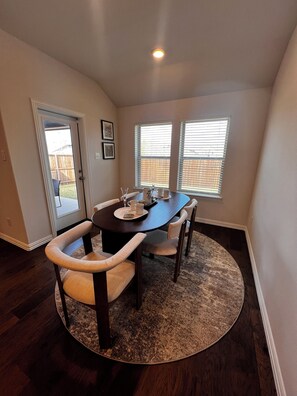 Dining - Stylish 4BR Home in Princeton. Large Yard,Pool,Workspace. Near Frisco & McKinney (Princeton)