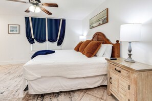 4 bedrooms, iron/ironing board, free WiFi