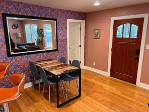 تناول الطعام