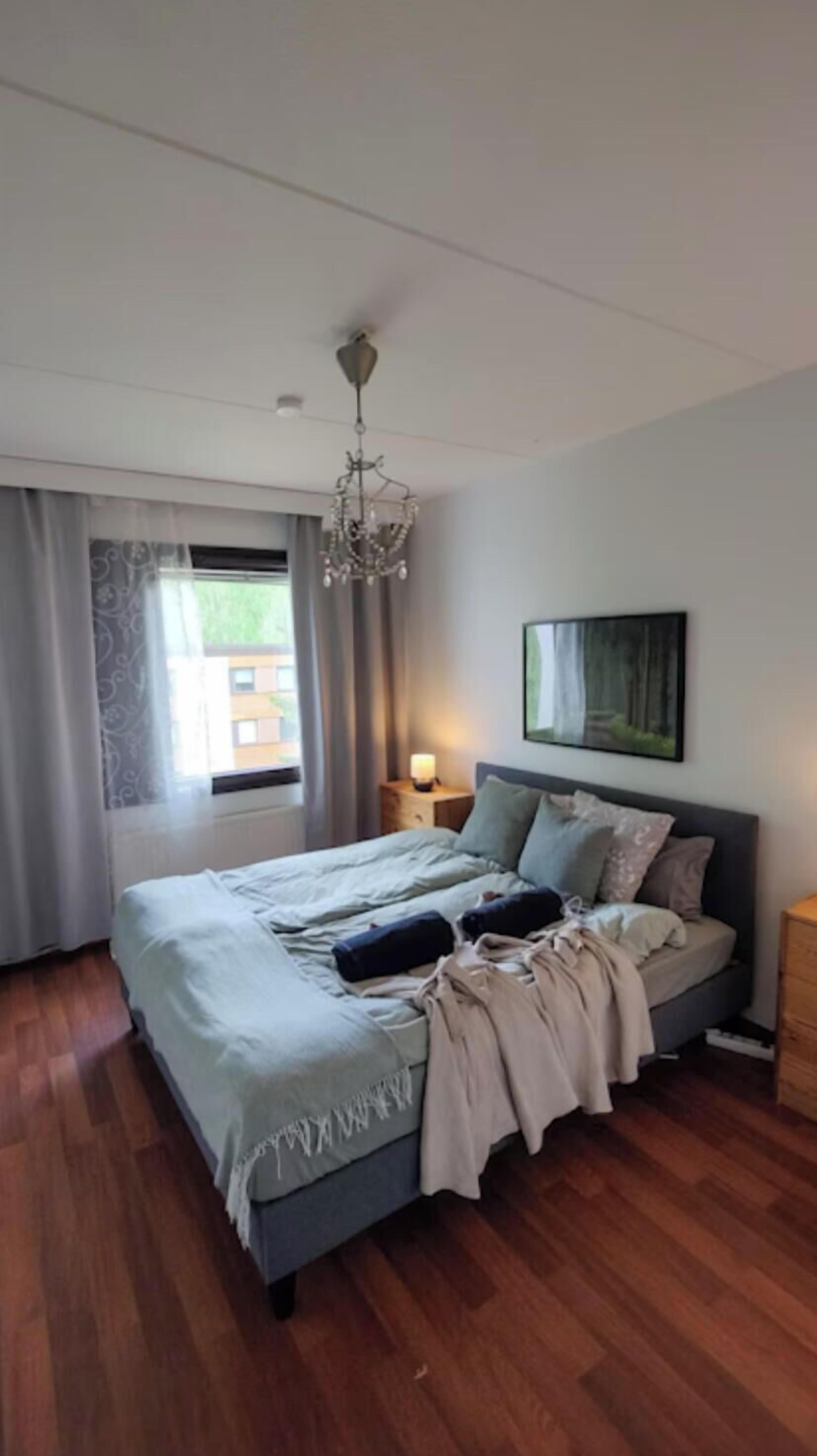 2 間睡房、熨斗/熨衫板、上網、床單