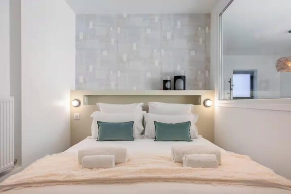 1 bedroom, desk, iron/ironing board, free WiFi