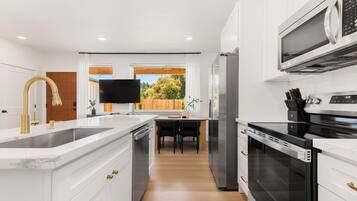 Microwave, oven, stovetop, dishwasher