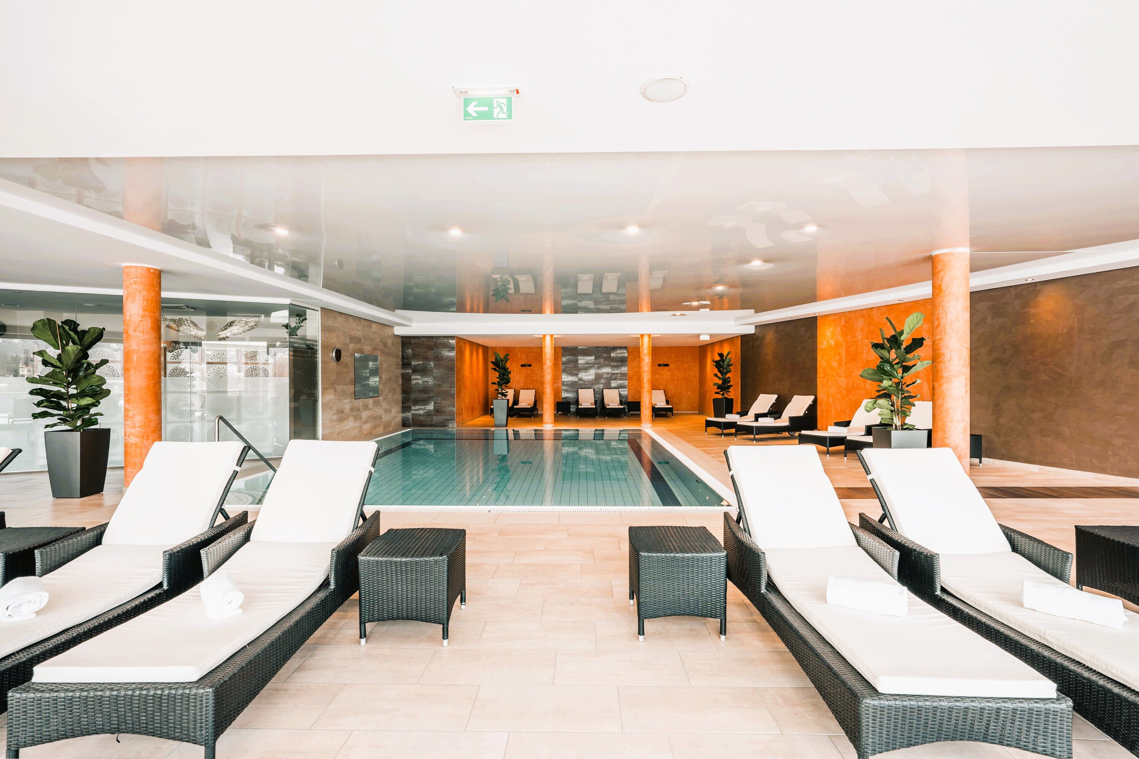 Indoor pool, seasonal outdoor pool, pool umbrellas, sun loungers