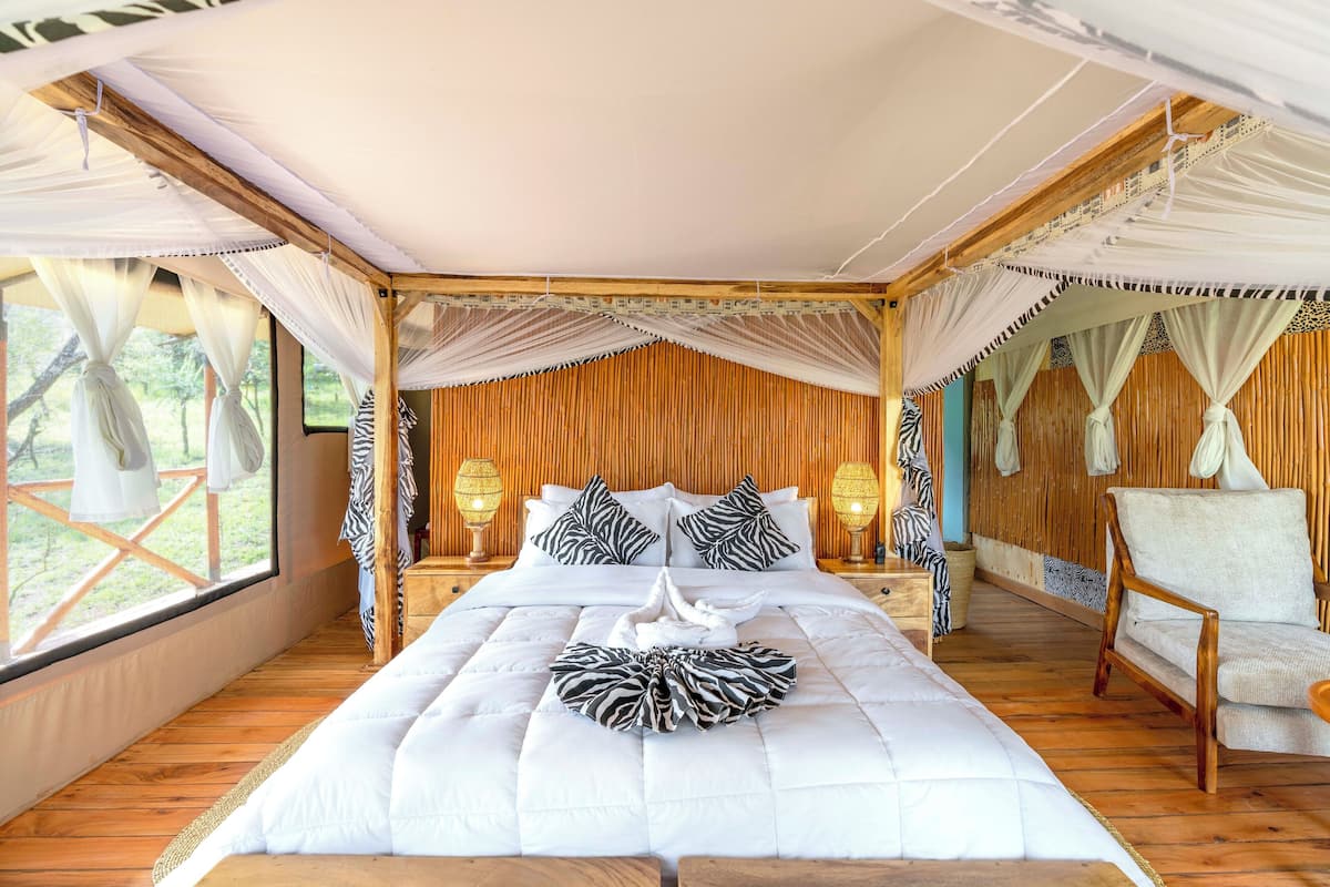 Luxury Room, Balcony, Valley View | Meja, ruang kerja komputer riba, Wi-fi percuma