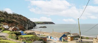 Awel Deg, Tresaith