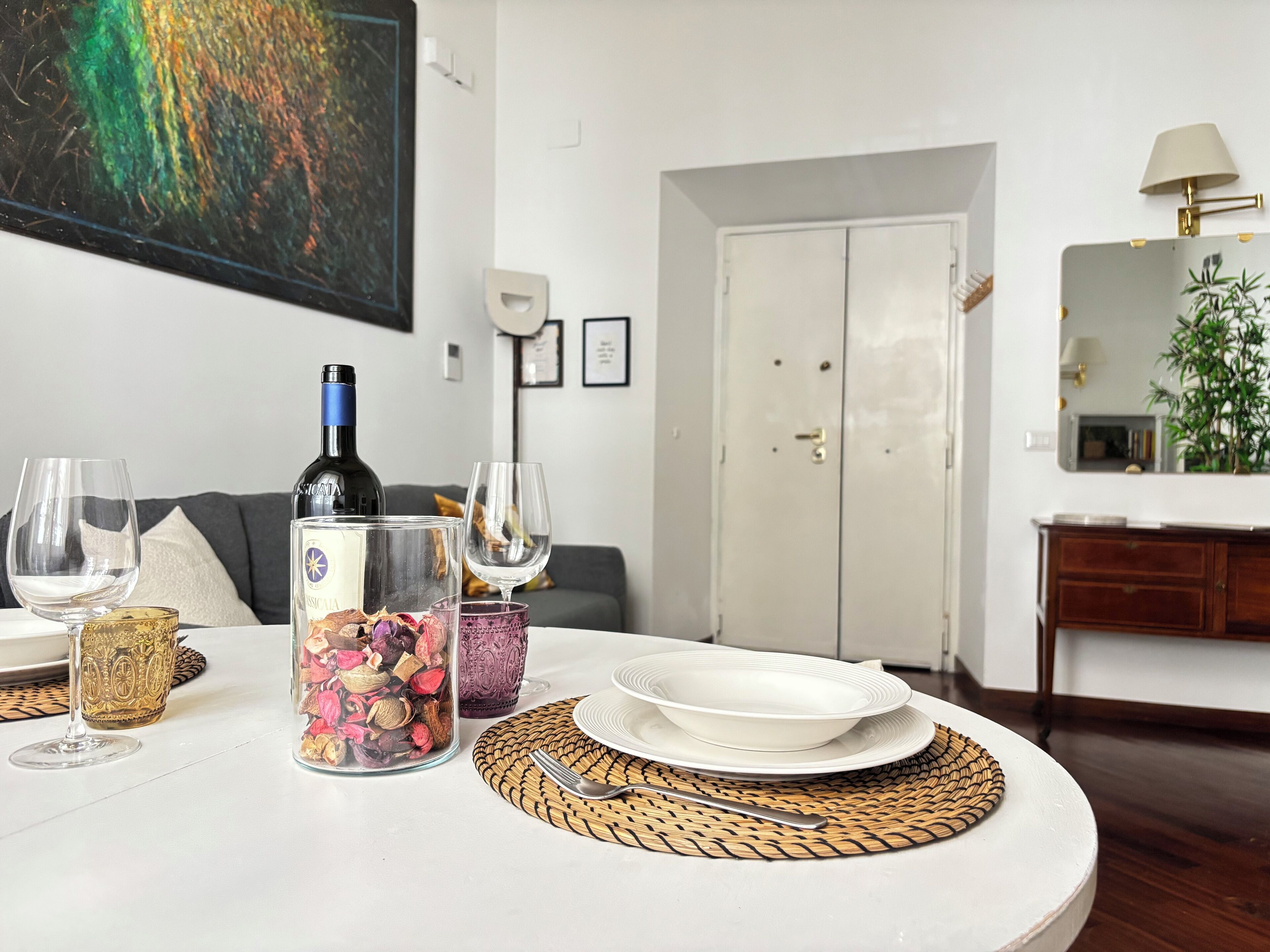 المنشأة من الداخل