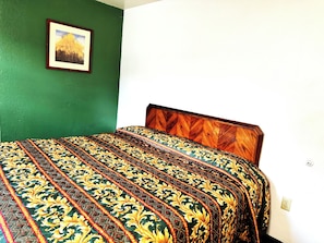 Standard-Doppelzimmer, 1 King-Bett, Raucher | Kostenloses WLAN