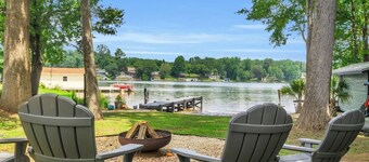 Lake Escape Paddle Cove w/ Hot Tub - 6 Bedrooms