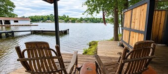 Lake Escape Paddle Cove w/ Hot Tub - 6 Bedrooms
