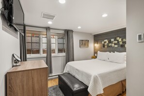1 habitación, tabla de planchar con plancha, cuna de viaje y wifi 