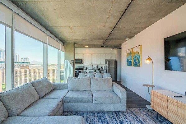 Fernseher, Arbeitsbereiche