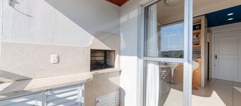 Beautiful Apart 5 min Jurere Open Shopping Emr302