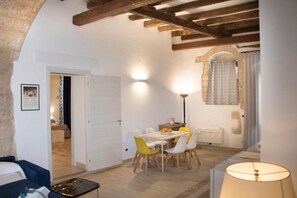 Interior - Dammuso Ghibli, in the heart of Ortigia on the Levante waterfront (Siracusa)