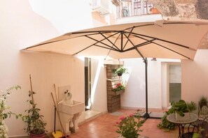 Terrace/patio - Dammuso Ghibli, in the heart of Ortigia on the Levante waterfront (Siracusa)