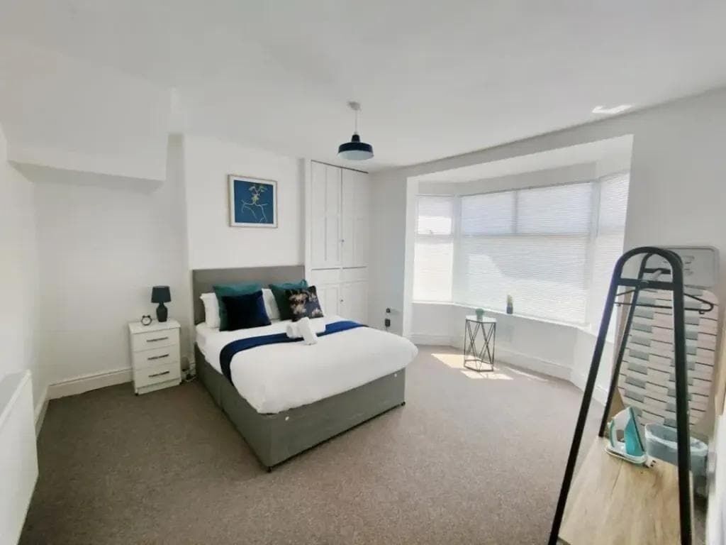 5 bedrooms, internet