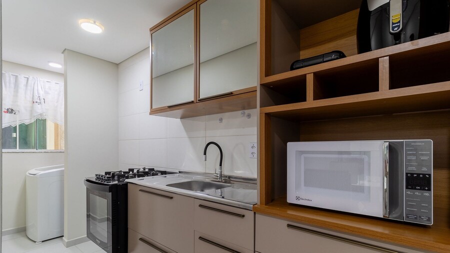 Apt 650m From Ingleses Beach Etd0101