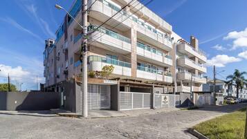 Apartamento básico | Fachada