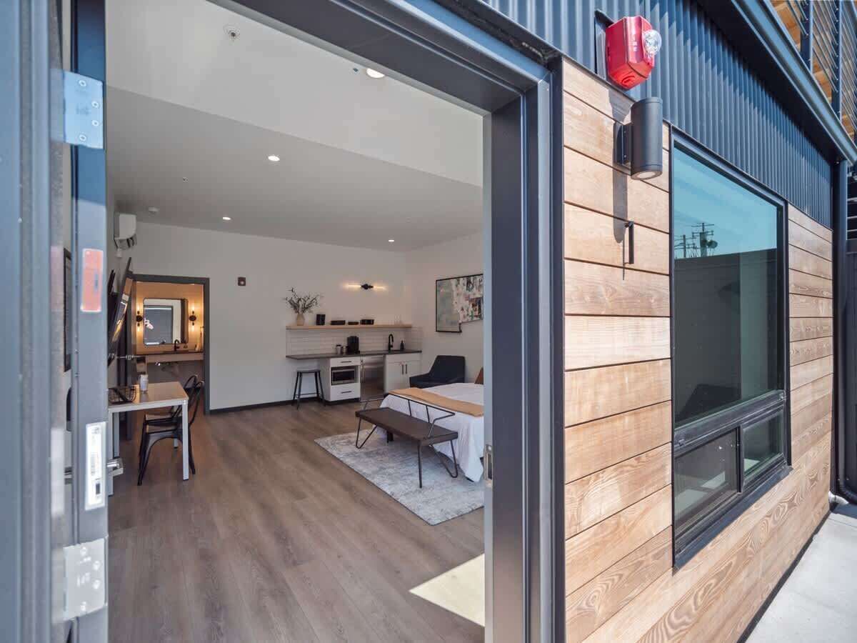 WiFi、ベッドシーツ