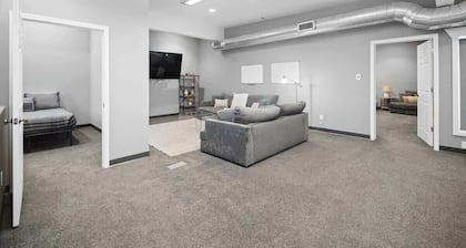 Chic 2-bedroom condo with private patio