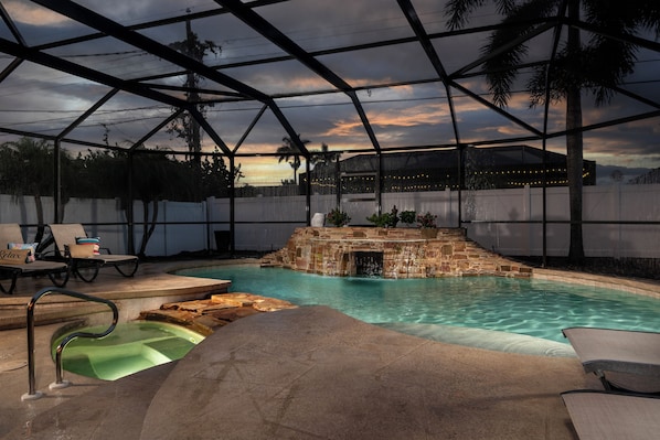 Piscine extérieure, piscine chauffée