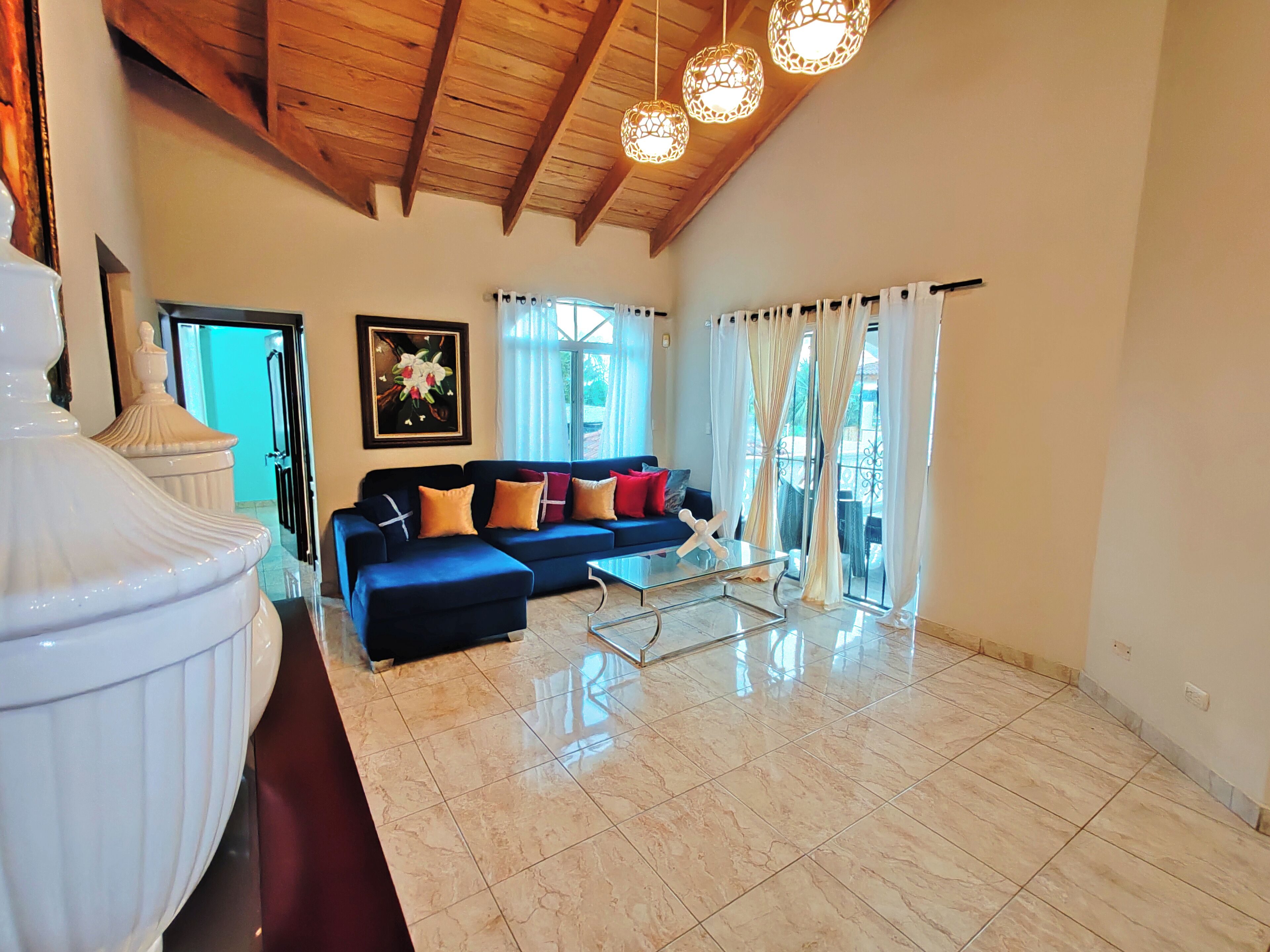 智能电视、立体声音响