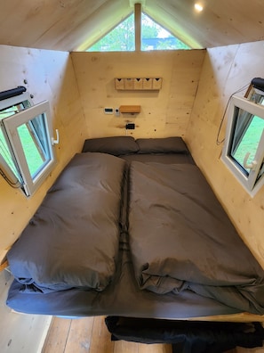 1 bedroom, Internet, bed sheets