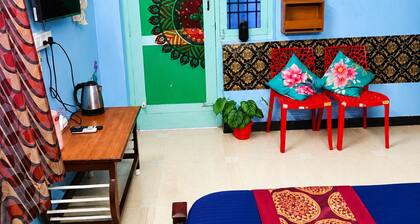 Blue Waves HomeStay