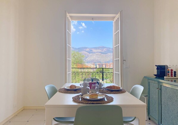 Comfort Apartment | Living area