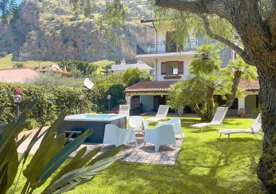 Solemar Sicilia - Villa Alma