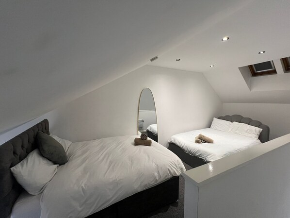 1 chambre, fer et planche à repasser, Wi-Fi, draps fournis
