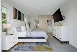 3 chambres, bureau, fer et planche à repasser, Wi-Fi gratuit