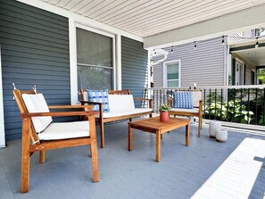Terrace/patio - Look no further in Lorain! AC! Pets! 1st Floor (Lorain)