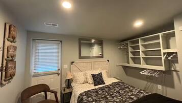 1 chambre, lit parapluie, Wi-Fi gratuit, draps fournis