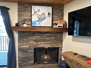 Interior - Lifts West 115 with High Speed Wifi (Red River)