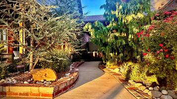 Jardines del alojamiento