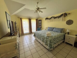 4 bedrooms, iron/ironing board, free WiFi, bed sheets - Lovely 4-bedroom house with AC in Round Rock (Round Rock)