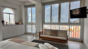 3 chambres, fer et planche à repasser, Wi-Fi gratuit, draps fournis