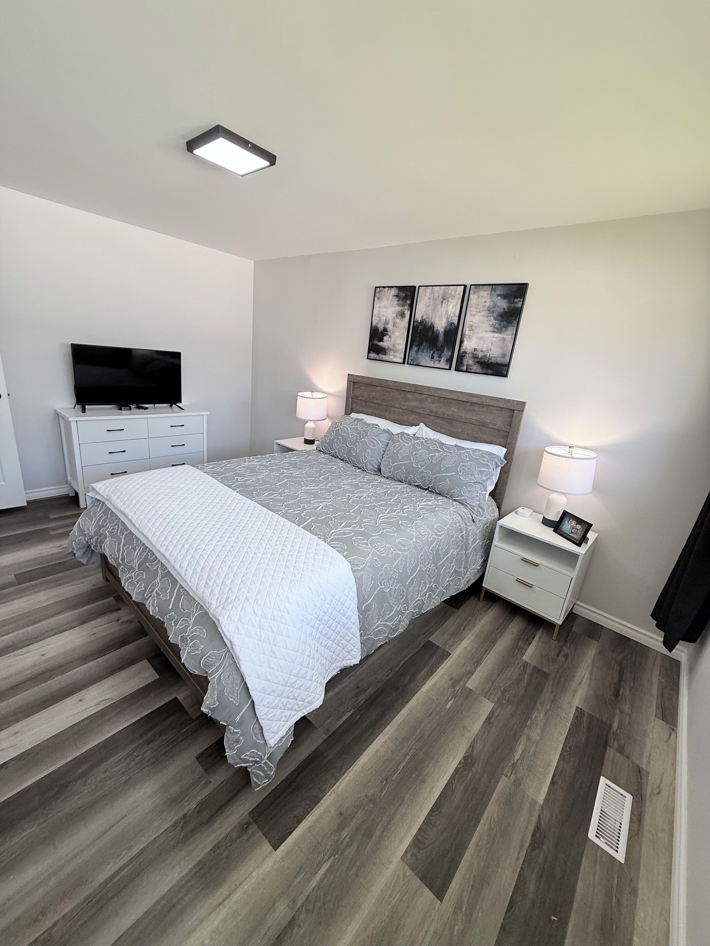 4 間睡房、Wi-Fi、床單