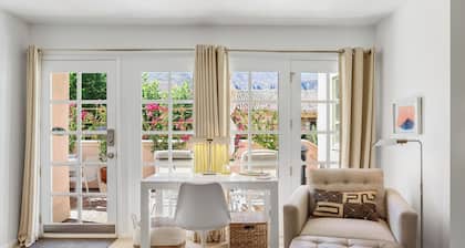 Keith Haring Inspired 2BD Deauville