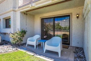 Condo, 1 King Bed, Kitchen, Pool View (Farrell N79) | Terrace/patio