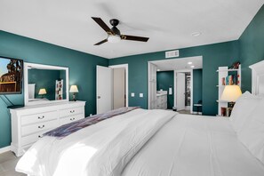 Apartamento, varias camas, patio, vistas al jardín (Parocela D27) | Decoración individual, mobiliario individual, ropa de cama