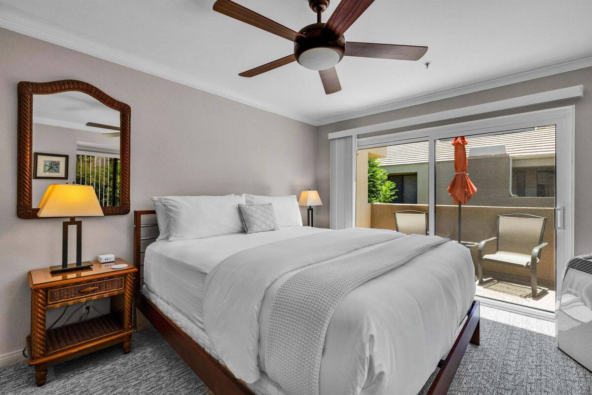 Condo, varias camas, balcón, vista a la montaña (Plaza Villas 571) | 2 habitaciones, decoración personalizada y muebles diferentes