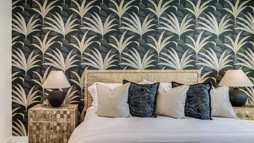 Individually decorated, individually furnished, bed sheets