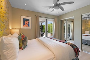 3 bedrooms, individually decorated, individually furnished, bed sheets - Casa San Marino (Palm Springs)