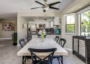 House, Multiple Beds, Pool Access, Mountain View (San Marino) | Private kitchen